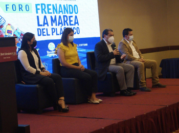 Red Trinacional por el Rescate del Río Lempa celebra Foro &quot;Frenando la Marea del plástico&quot;